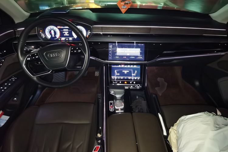 Used Audi A8 2018 A8L 55 TFSI quattro Prestige Edition Center Console