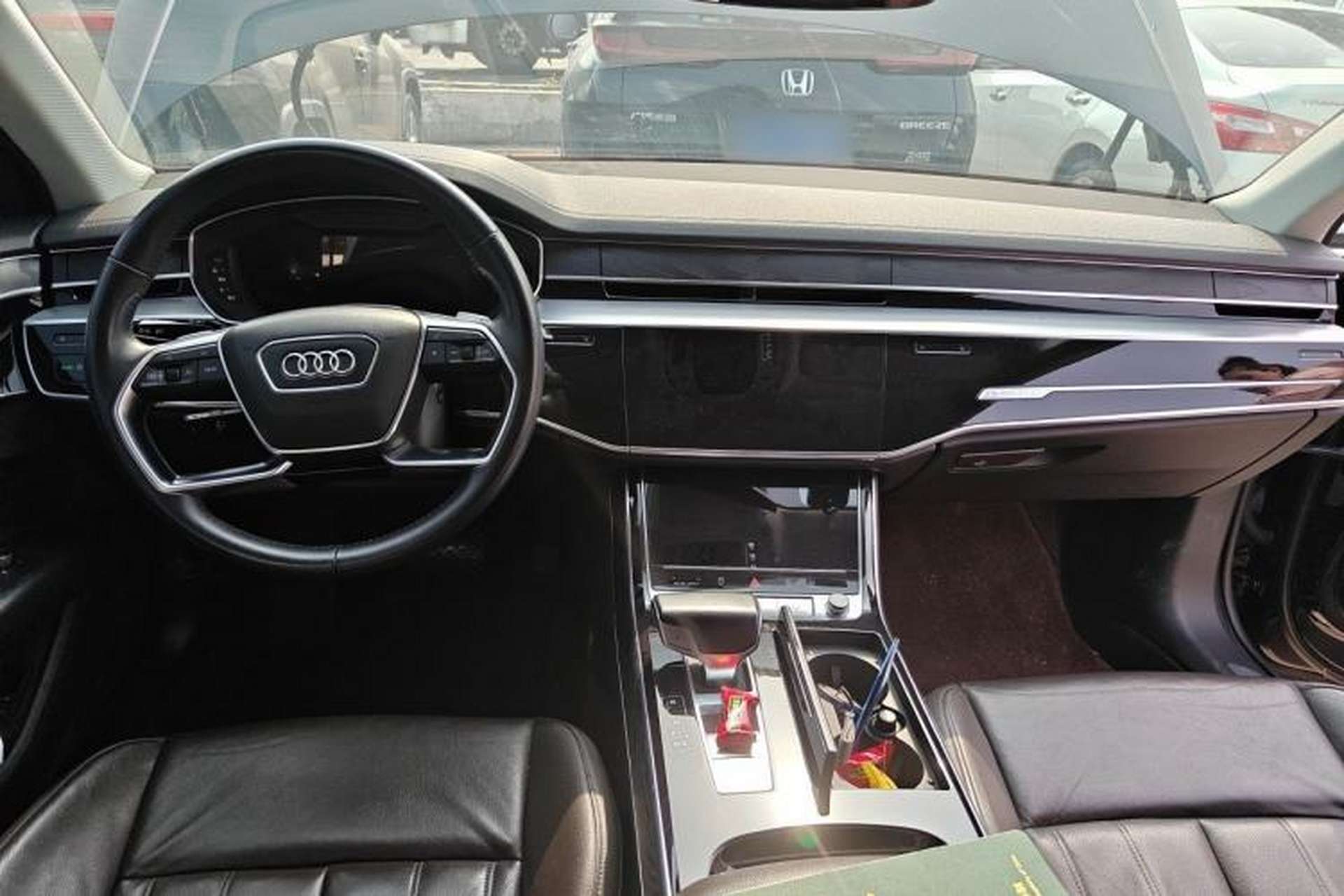 Used Audi A8 2018 A8L 55 TFSI quattro Launch Edition Elite Model Center Console
