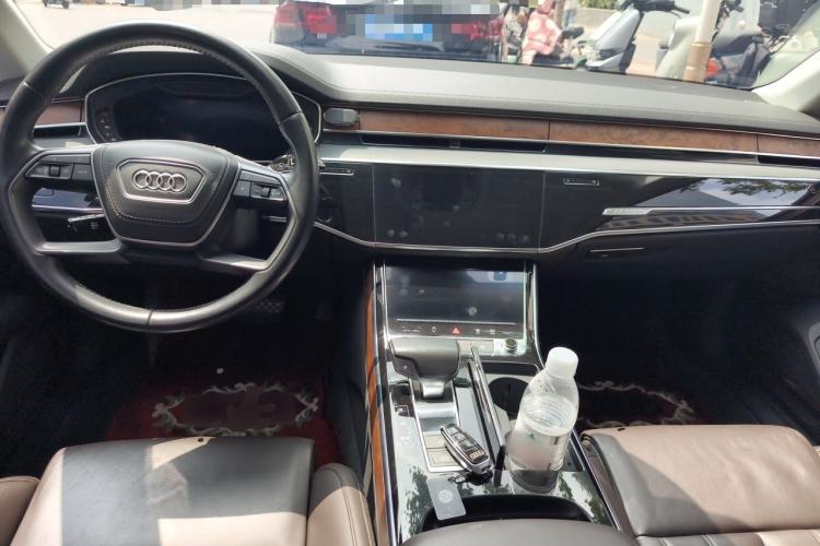 Used Audi A8 2018 A8L 55 TFSI quattro Launch Edition Prestige Model Center Console