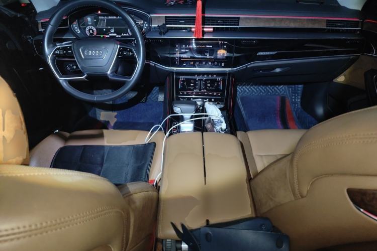 Used Audi A8 2018 A8L 55 TFSI quattro Luxury Edition Center Console