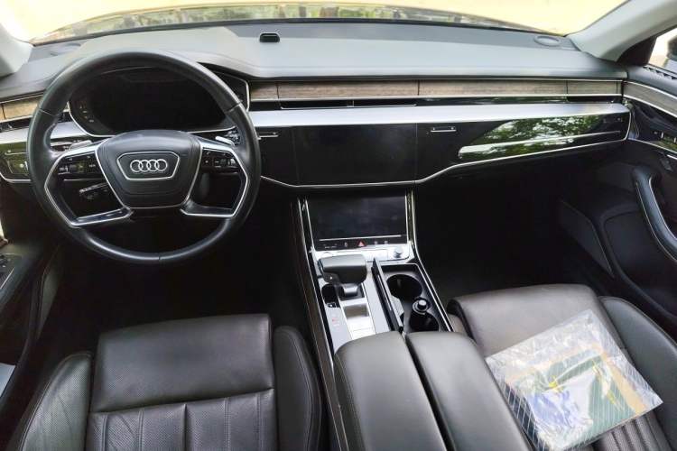 Used Audi A8 2018 A8L 55 TFSI quattro Prestige Edition Center Console