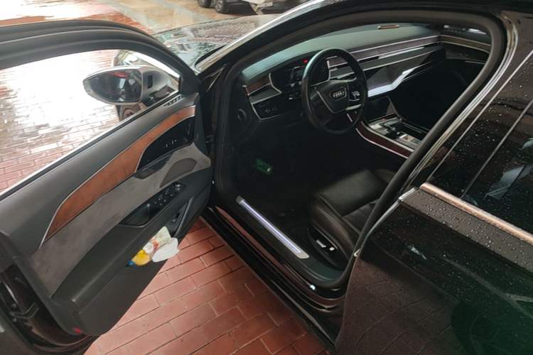 Used Audi A8 2018 A8L 55 TFSI quattro Launch Edition Prestige Model Driver Seat