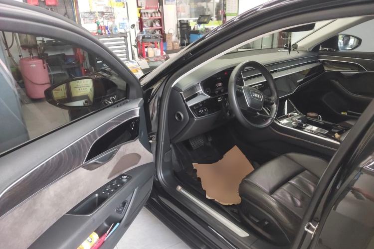 Used Audi A8 2018 A8L 55 TFSI quattro Launch Edition Elite Model Driver Seat