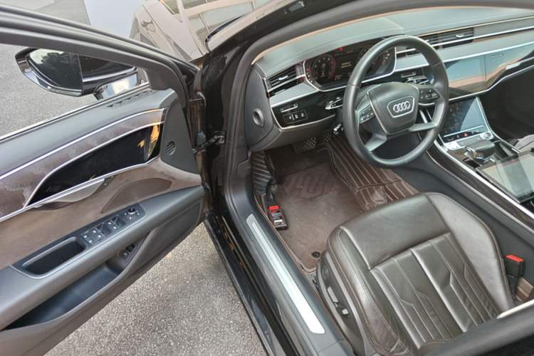 Used Audi A8 2018 A8L 55 TFSI quattro Launch Edition Elite Model Driver Seat