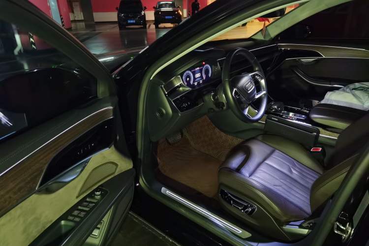 Used Audi A8 2018 A8L 55 TFSI quattro Prestige Edition Driver Seat