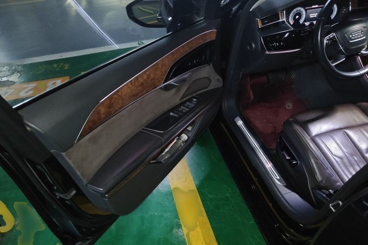 Used Audi A8 2018 A8L 55 TFSI quattro Luxury Edition Driver Seat
