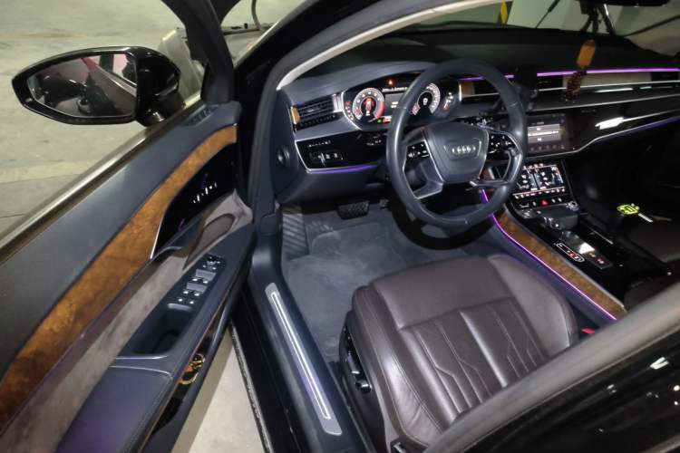 Used Audi A8 2018 A8L 55 TFSI quattro Luxury Edition Driver Seat