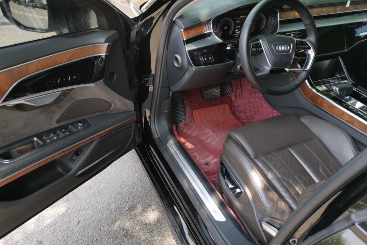 Used Audi A8 2018 A8L 55 TFSI quattro Luxury Edition Driver Seat