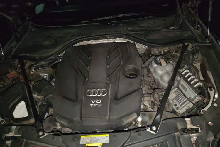 Used Audi A8 2018 A8L 55 TFSI quattro Launch Edition Prestige Model Engine Bay