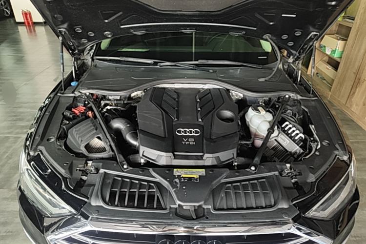 Used Audi A8 2018 A8L 55 TFSI quattro Launch Edition Prestige Model Engine Bay