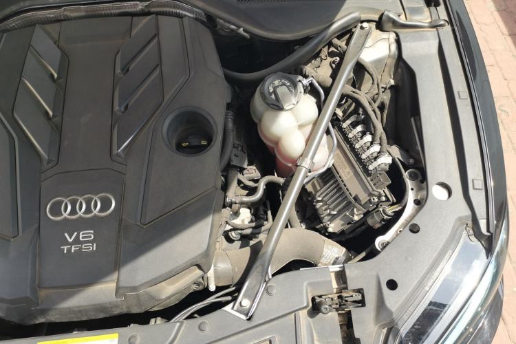 Used Audi A8 2018 A8L 55 TFSI quattro Launch Edition Elite Model Engine Bay Left