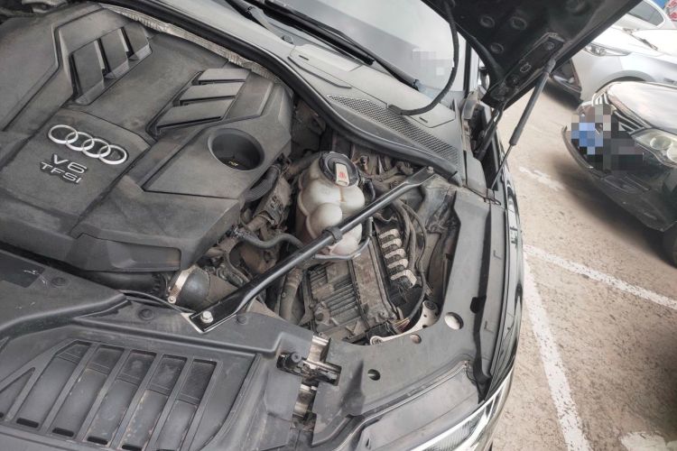 Used Audi A8 2018 A8L 55 TFSI quattro Launch Edition Elite Model Engine Bay Left