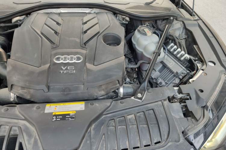 Used Audi A8 2018 A8L 55 TFSI quattro Launch Edition Elite Model Engine Bay Left