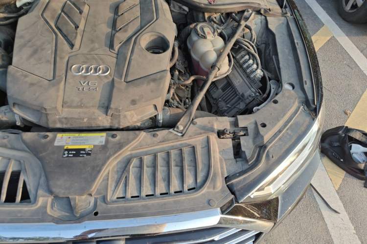Used Audi A8 2018 A8L 55 TFSI quattro Launch Edition Prestige Model Engine Bay Left