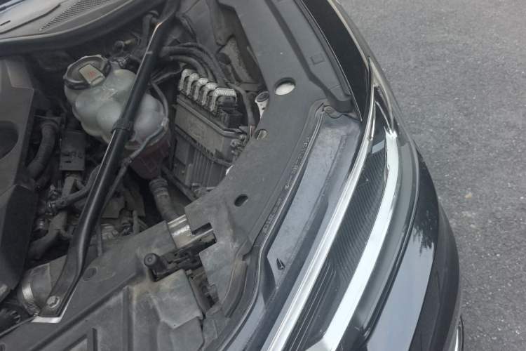 Used Audi A8 2018 A8L 55 TFSI quattro Launch Edition Prestige Model Engine Bay Left