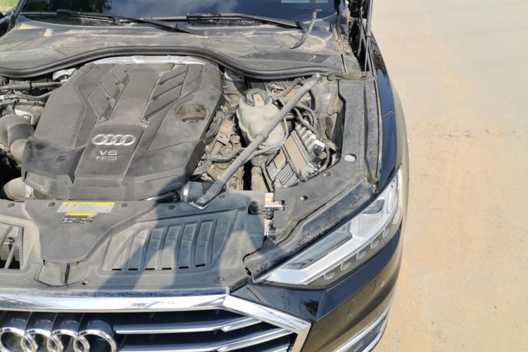 Used Audi A8 2018 A8L 55 TFSI quattro Luxury Edition Engine Bay Left