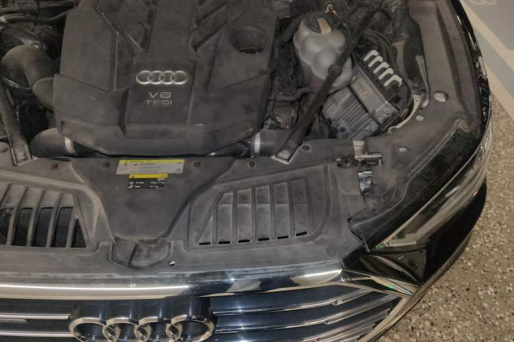 Used Audi A8 2018 A8L 55 TFSI quattro Launch Edition Elite Model Engine Bay Left