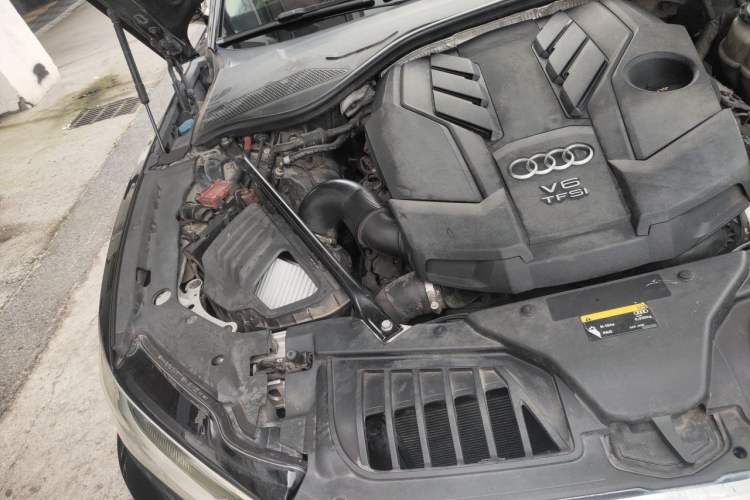 Used Audi A8 2018 A8L 55 TFSI quattro Launch Edition Elite Model Engine Bay Right