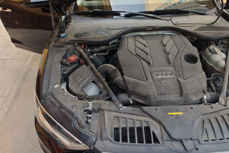 Used Audi A8 2018 A8L 55 TFSI quattro Launch Edition Prestige Model Engine Bay Right