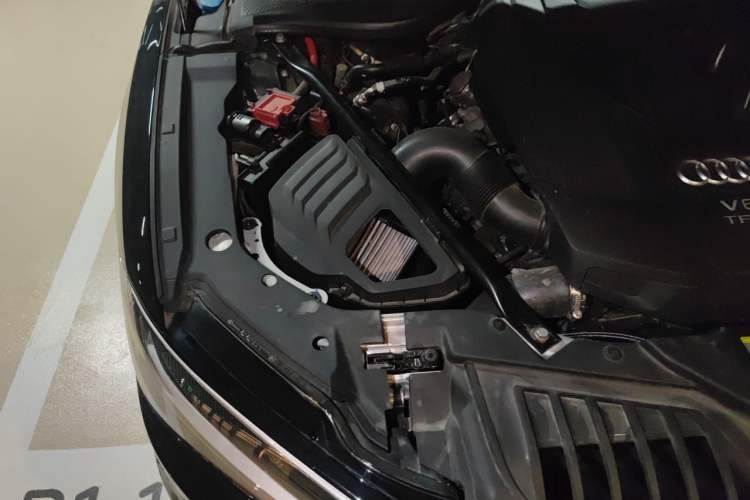 Used Audi A8 2018 A8L 55 TFSI quattro Launch Edition Elite Model Engine Bay Right