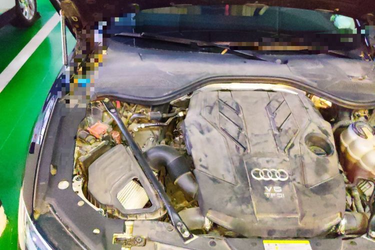 Used Audi A8 2018 A8L 55 TFSI quattro Launch Edition Prestige Model Engine Bay Right