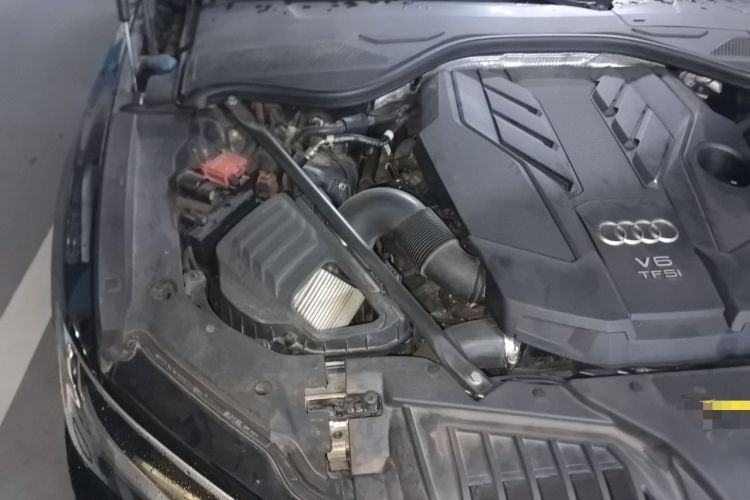 Used Audi A8 2018 A8L 55 TFSI quattro Launch Edition Elite Model Engine Bay Right