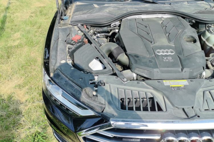 Used Audi A8 2018 A8L 55 TFSI quattro Luxury Edition Engine Bay Right