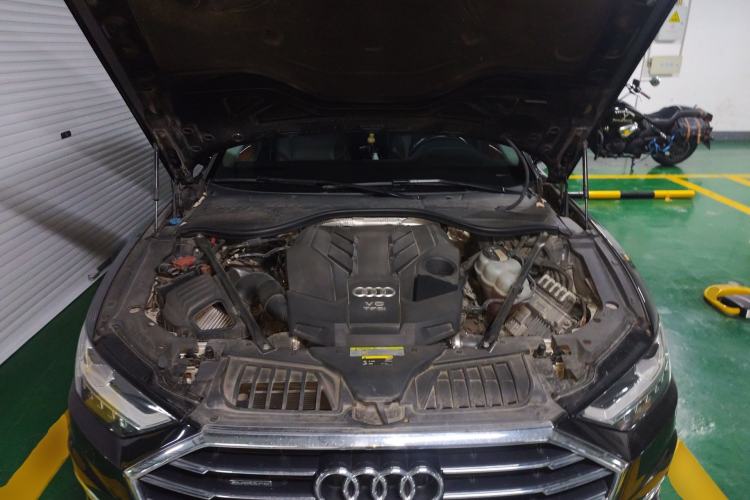 Used Audi A8 2018 A8L 55 TFSI quattro Luxury Edition Engine Bay