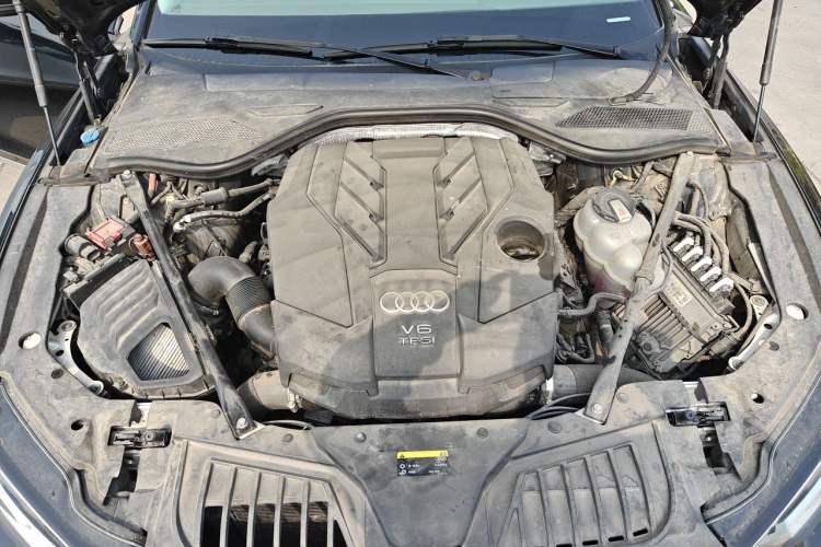 Used Audi A8 2018 A8L 55 TFSI quattro Launch Edition Elite Model Engine Bay