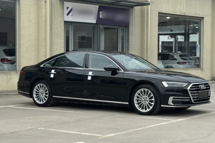 Used Audi A8 2018 A8L 55 TFSI quattro Launch Edition Elite Model Exterior 2
