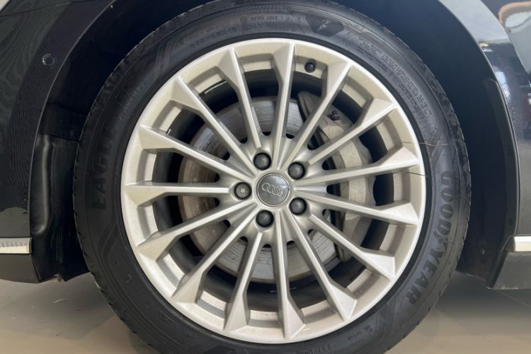 Used Audi A8 2018 A8L 55 TFSI quattro Launch Edition Prestige Model Exterior 2