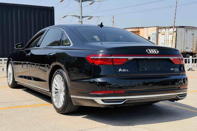 Used Audi A8 2018 A8L 55 TFSI quattro Launch Edition Elite Model Exterior 3