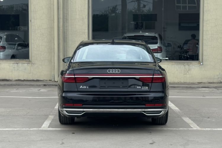 Used Audi A8 2018 A8L 55 TFSI quattro Launch Edition Elite Model Exterior 5