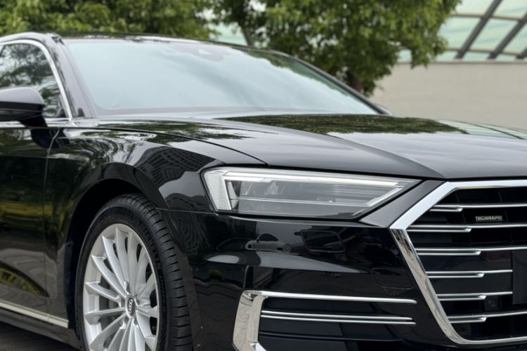 Used Audi A8 2018 A8L 55 TFSI quattro Launch Edition Elite Model Exterior 7