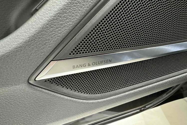 Used Audi A8 2018 A8L 55 TFSI quattro Luxury Edition Exterior 8
