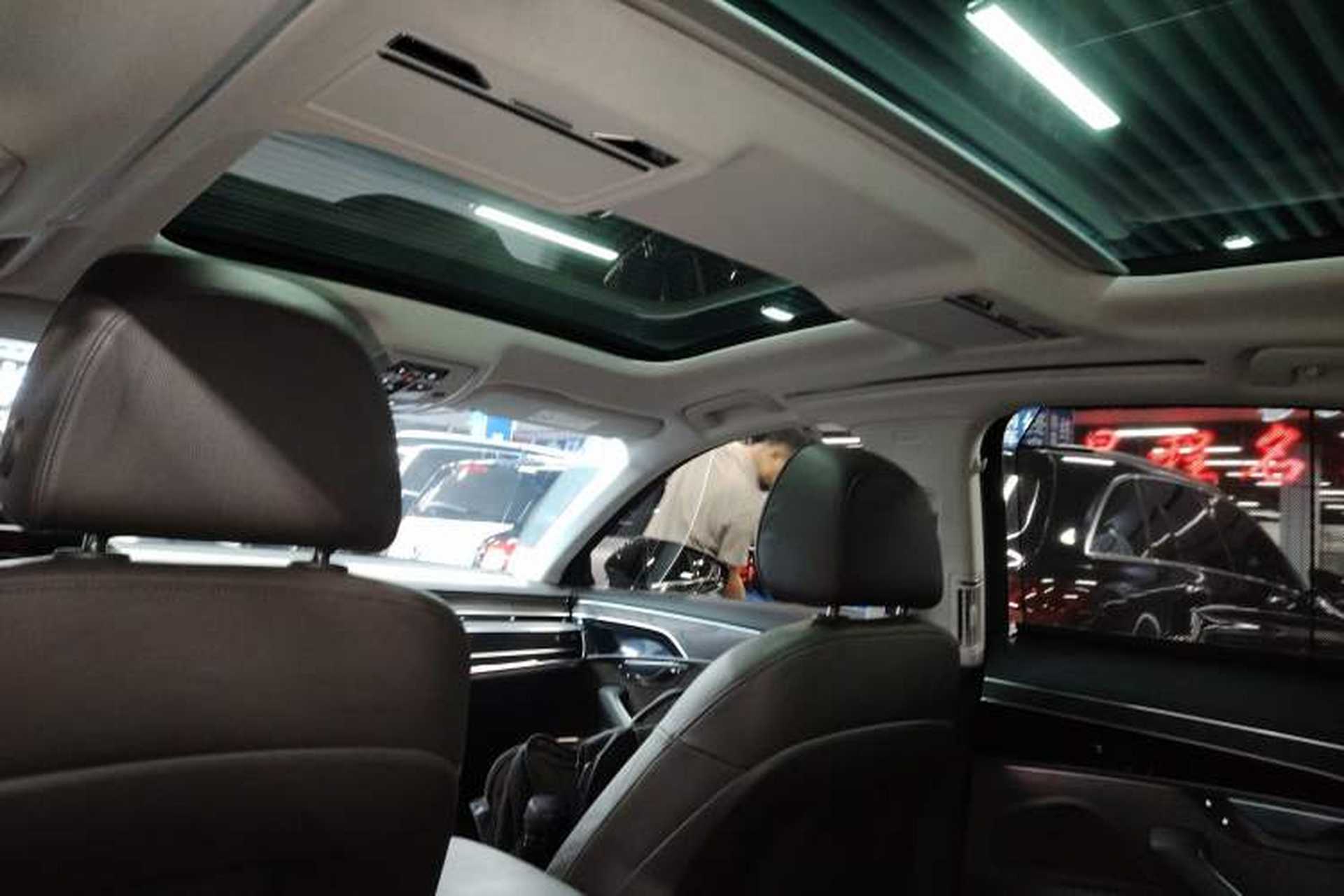 Used Audi A8 2018 A8L 55 TFSI quattro Launch Edition Elite Model Headliner