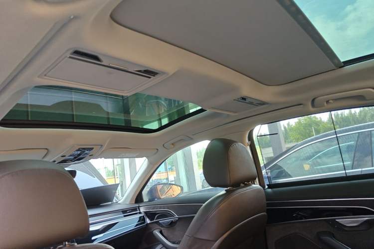Used Audi A8 2018 A8L 55 TFSI quattro Launch Edition Elite Model Headliner