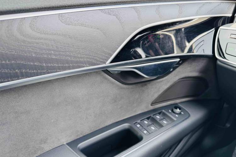 Used Audi A8 2018 A8L 55 TFSI quattro Launch Edition Elite Model Interior 10