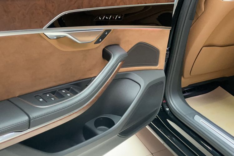 Used Audi A8 2018 A8L 55 TFSI quattro Luxury Edition Interior 14
