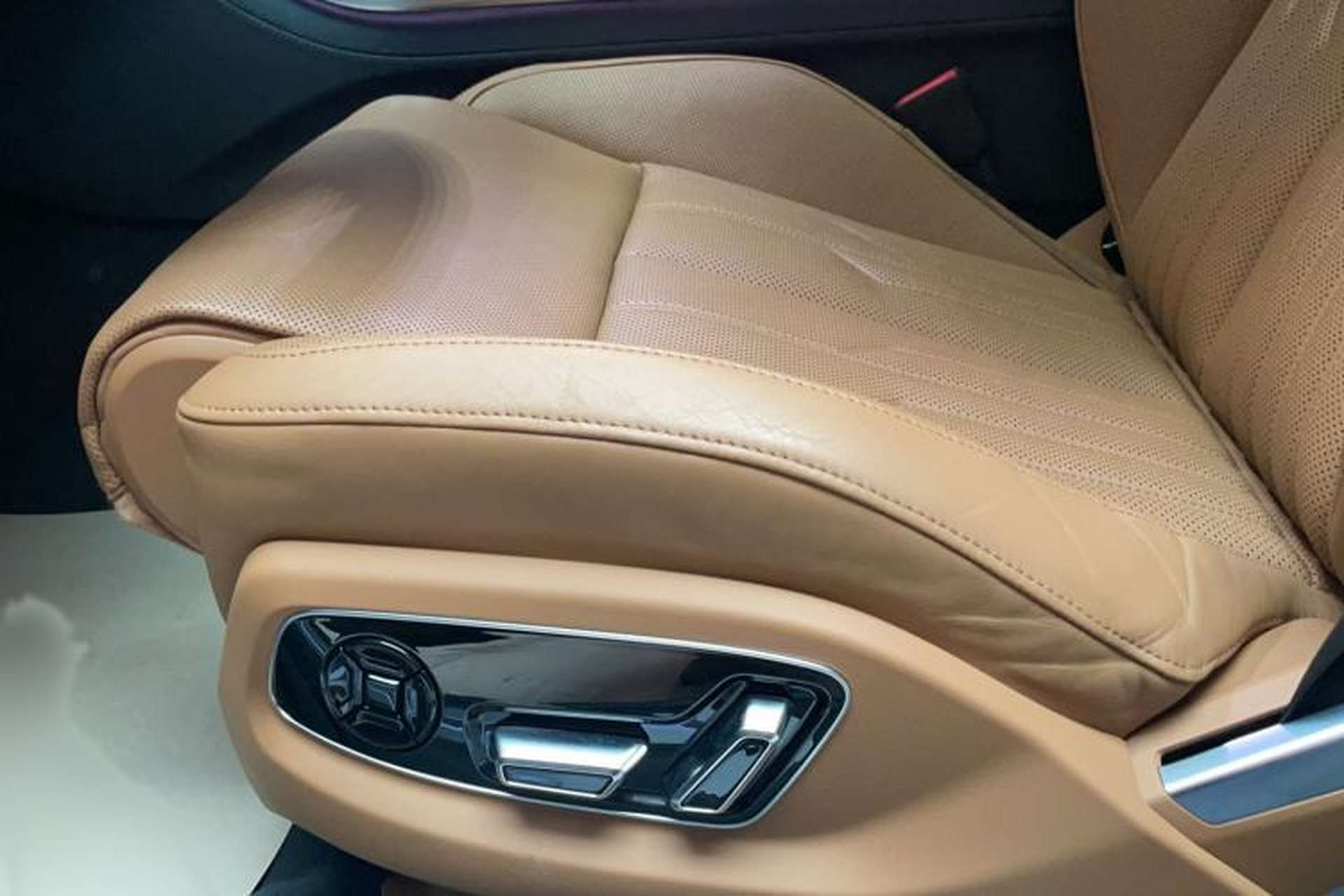 Used Audi A8 2018 A8L 55 TFSI quattro Luxury Edition Interior 2