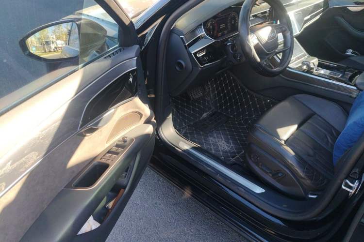 Used Audi A8 2018 A8L 55 TFSI quattro Launch Edition Elite Model Interior 3