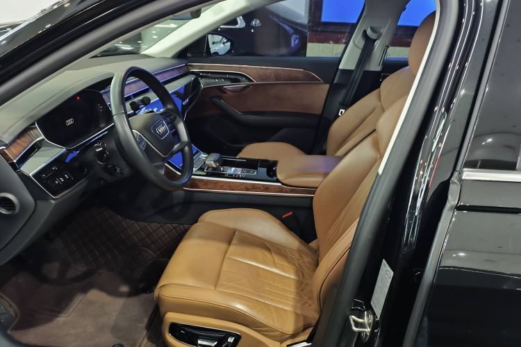 Used Audi A8 2018 A8L 55 TFSI quattro Launch Edition Prestige Model Interior 4