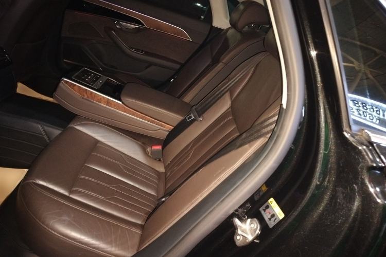 Used Audi A8 2018 A8L 55 TFSI quattro Launch Edition Prestige Model Interior 4