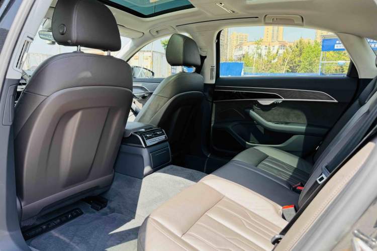 Used Audi A8 2018 A8L 55 TFSI quattro Launch Edition Elite Model Interior 4
