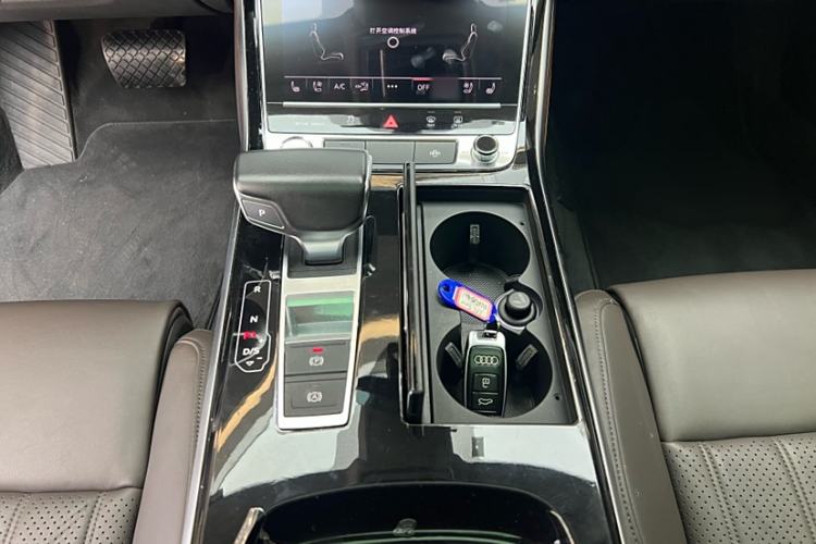 Used Audi A8 2018 A8L 55 TFSI quattro Launch Edition Prestige Model Interior 4