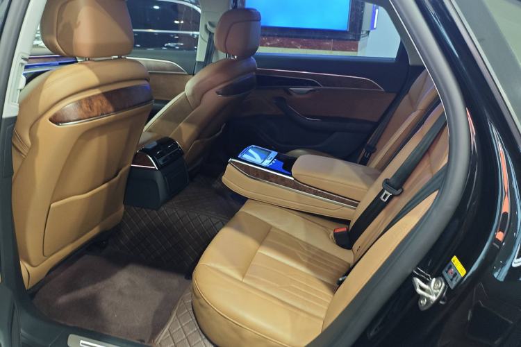 Used Audi A8 2018 A8L 55 TFSI quattro Launch Edition Prestige Model Interior 6