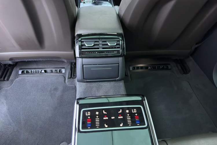 Used Audi A8 2018 A8L 55 TFSI quattro Launch Edition Elite Model Interior 7