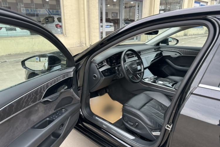 Used Audi A8 2018 A8L 55 TFSI quattro Launch Edition Elite Model Interior 7