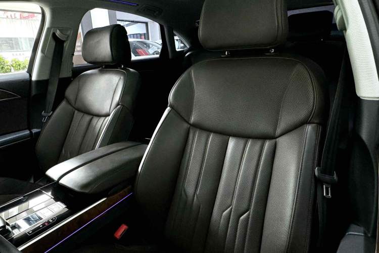 Used Audi A8 2018 A8L 55 TFSI quattro Luxury Edition Interior 7
