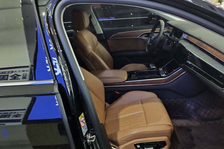 Used Audi A8 2018 A8L 55 TFSI quattro Launch Edition Prestige Model Interior 8